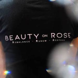Beauty On Rose 